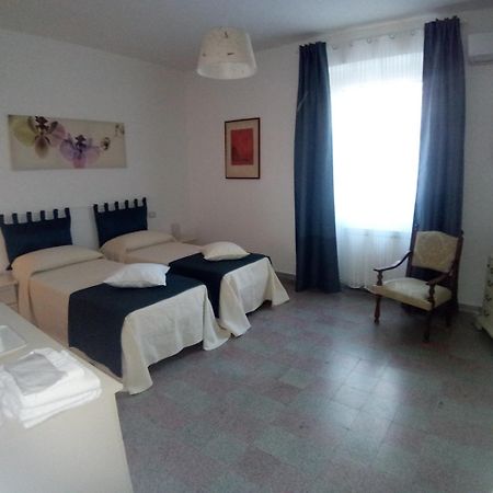 Corsomessina64 Bed & Breakfast Crotone Eksteriør bilde